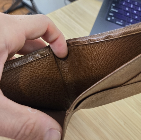 Louis vuitton Men's Wallet Bifold leather - EARLY 2000's - Picture 6 of 8